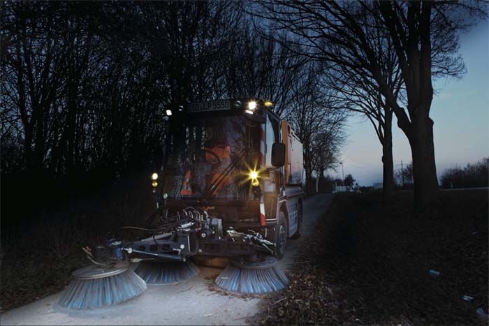 Iluminación - maquinaria agrícola - industrial - Hella - luz - vehículo - LED