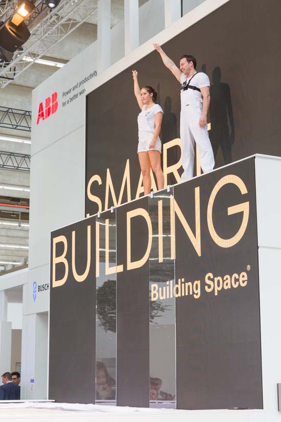 ABB - smart home - smart building - Light + Building - tecnológico - iluminación - automatización