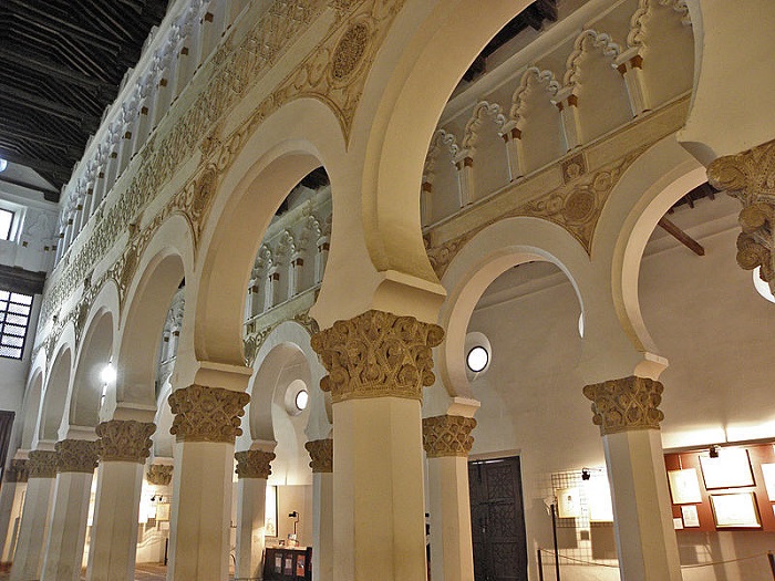 Iberdrola – LED - Santa María La Blanca – iluminación – Toledo - sinagoga