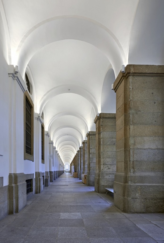 Smart Lighting claustro Museo Reina Sofía