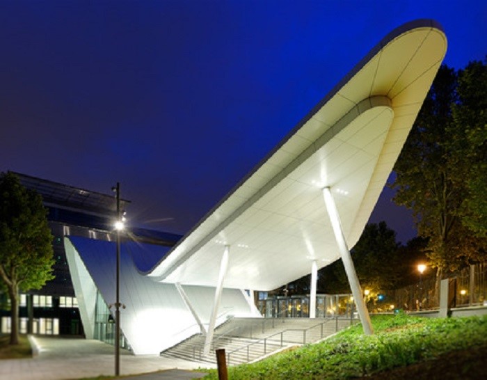 Arte Charpentier Architectes – LED – Evergreen - París