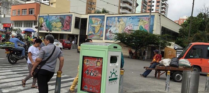 Contenedores inteligentes - Colombia - Red de Ciudades Inteligentes de Brasil - reciclaje - LED