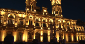 Ayuntamiento de San Sebastián, Iluminación fachada