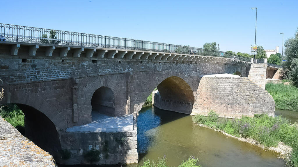 Foto de Puente Árabe de Guadalajara en Alarilla, Guadalajara